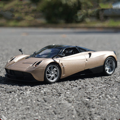 Pagani Zonda F / Huayra Alloy Sports Car Model 1:24 Scale