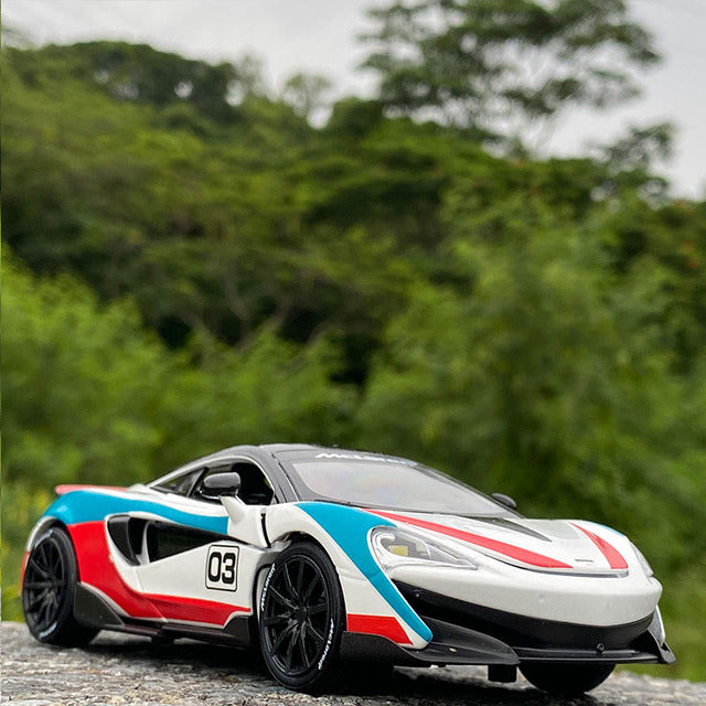 McLaren 600LT Alloy Sports Car 1:32 Scale