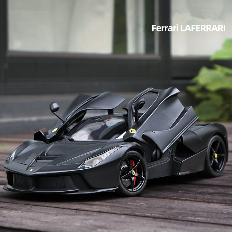 Ferrari Laferrari Alloy Sports Car Model 1:32 Scale