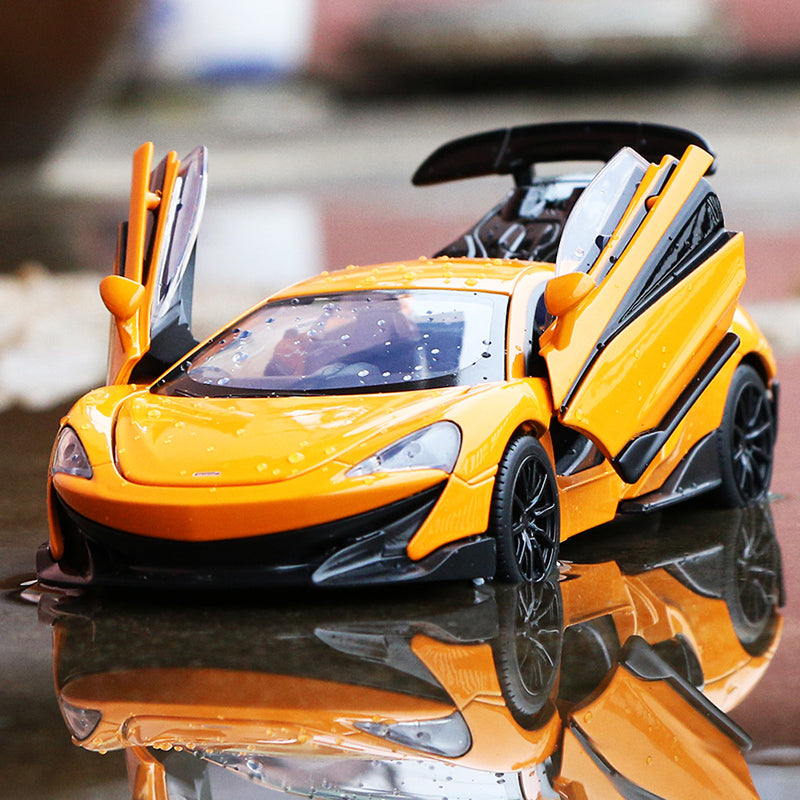 McLaren 600LT Alloy Sports Car 1:32 Scale