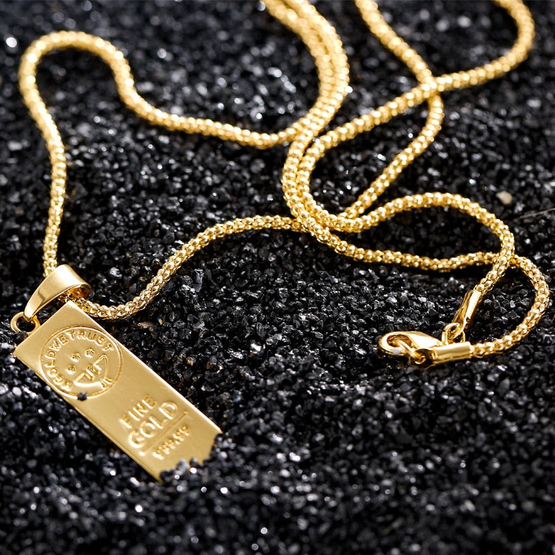 Fooderwerk Gold Color Bar Pendant Necklace