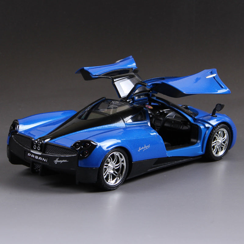 Pagani Zonda F / Huayra Alloy Sports Car Model 1:24 Scale